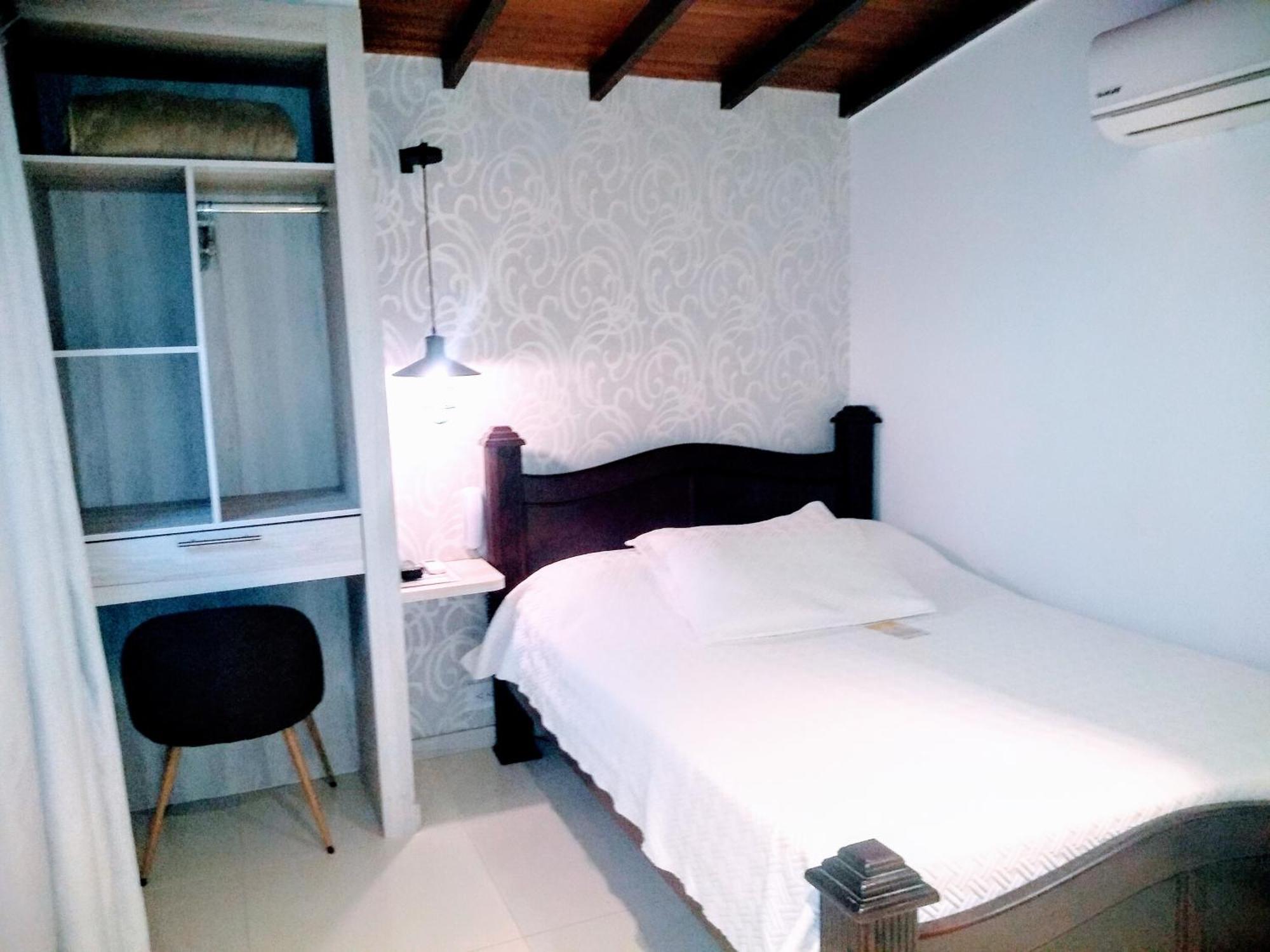 Hotel Simon Medellín Szoba fotó